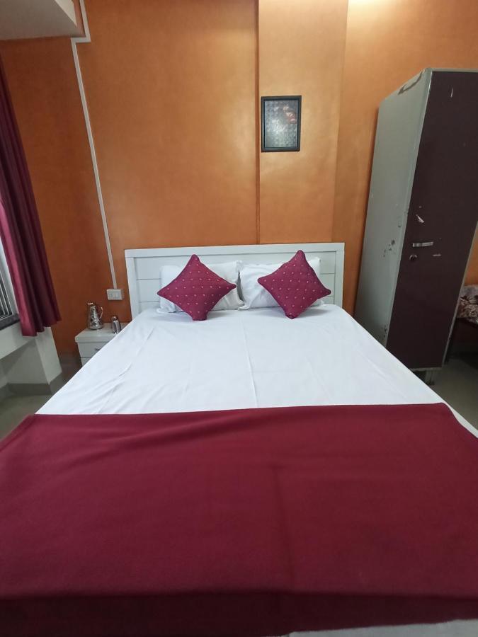 Malwade Motels プネ エクステリア 写真